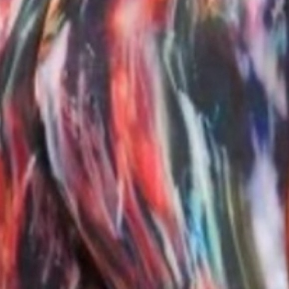 Lululemon Hotty Hot Short II Size 2 with a 4"
Inseam Chroma Fusion Multi Black - Picture 2 of 9